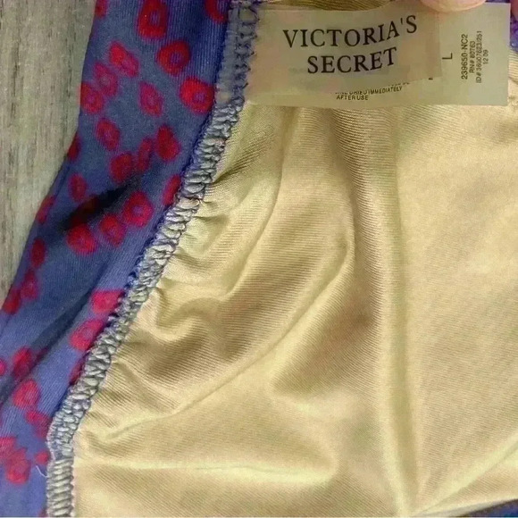 Victoria's Secret Bikini Swimsuit Top Only Halter Tie Purple Red No Pads Size L - Picture 5 of 7